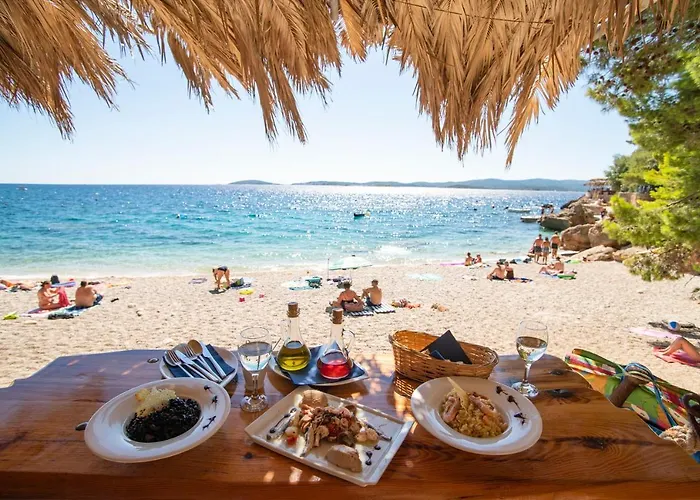 Beachfront Vala With A Swimming Pool Apartman