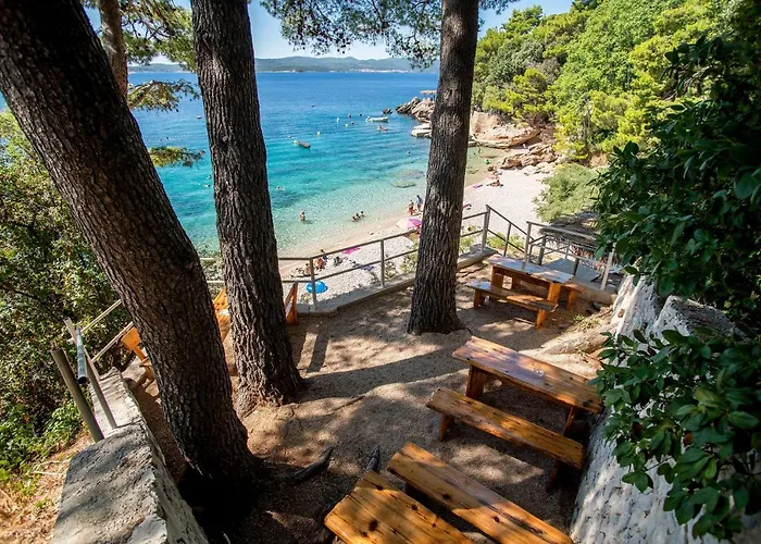 Beachfront Vala With A Swimming Pool Apartman *