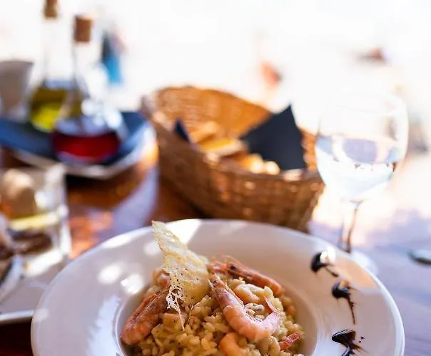 Beachfront Vala With A Swimming Pool Apartman